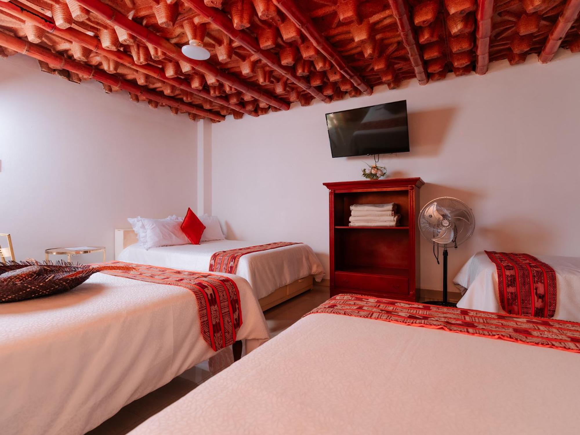 Hotel Vinas Del Sol Eterno Chincha Alta Exterior photo